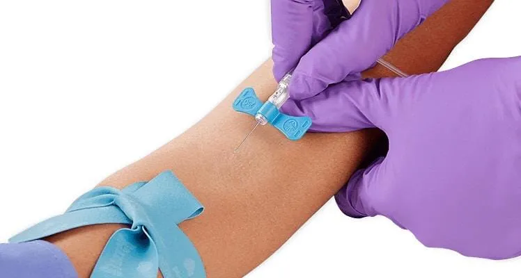 Vacutainer Pushbutton Blood Collection Set with 23G x 0.75" Needle and 12" Tubing, Without Luer Adapter 200/cs
