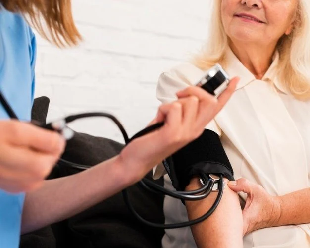 Stéthoscope et tensiomètre Kinefis