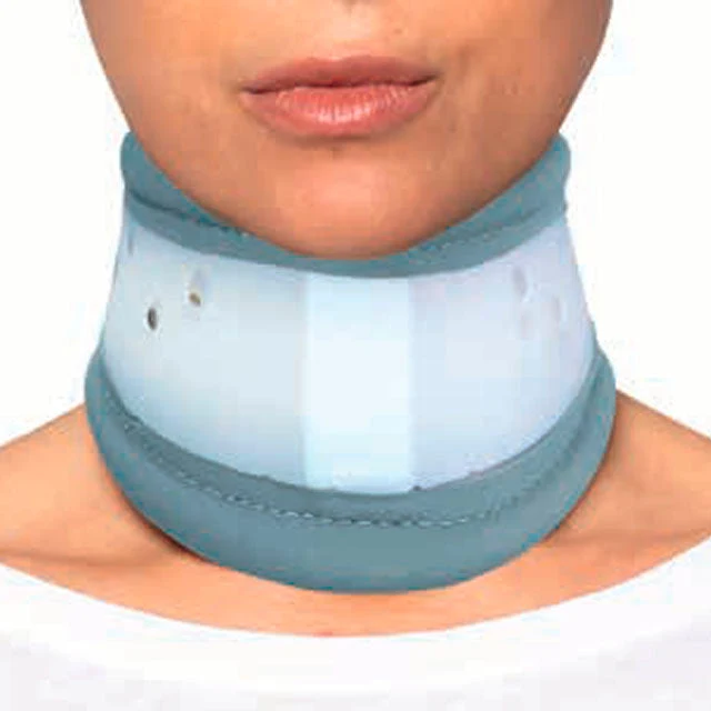 Collier Cervical rigide à Hauteur Réglable avec Coussin | Plusieurs Tailles